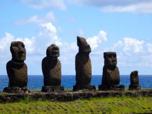 Mo'ai near shoreline